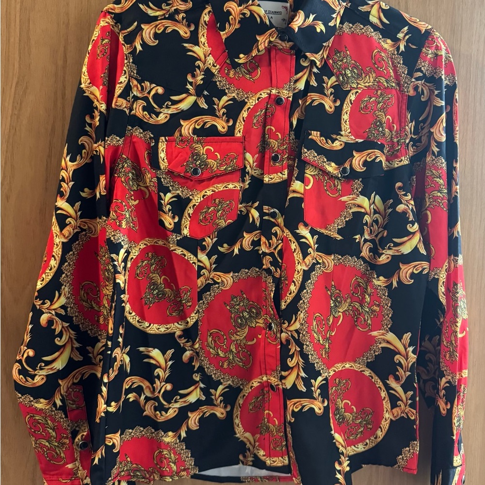 NWOT Ace of Diamond Women's Button Down Shirt